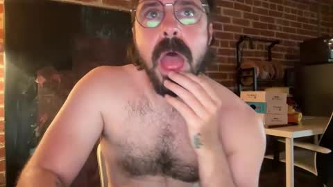 Snapshot of pcklpnts1990 chatting on 05-18-26, 05:19 onlyfan christographer sub to me online show from 05-18-26, 05:19