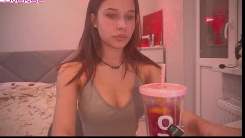 Snapshot of peaceful_oblivion chatting on 03-06-25, 06:48 Sandra Next Stream pm MSK 5 pm UTC1pm EDT online show from 03-06-25, 06:48