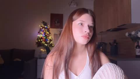 Snapshot of peaceful_oblivion chatting on 11-18-25, 06:12 Sandra Next Stream pm MSK 5 pm UTC1pm EDT online show from 11-18-25, 06:12