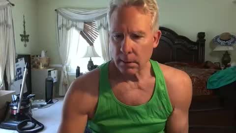 Snapshot of peacemakerone1 chatting on 05-12-26, 05:43 peacemakerone1 online show from 05-12-26, 05:43