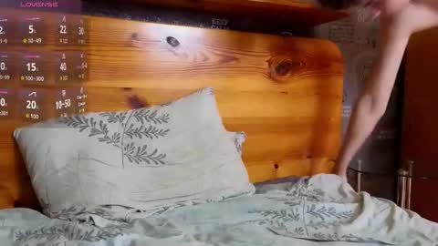 Peach boy  online show from 10-06-25, 07:06