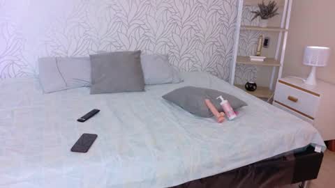 Snapshot of peach_babe_ chatting on 07-01-26, 03:52 Peach online show from 07-01-26, 03:52