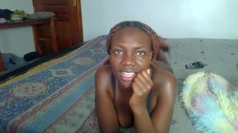 Snapshot of peach_ebonny chatting on 06-06-26, 07:13 peach_ebonny online show from 06-06-26, 07:13