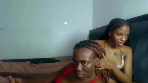 Snapshot of peach_ebonny chatting on 06-20-26, 09:45 peach_ebonny online show from 06-20-26, 09:45