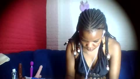 Snapshot of peach_melbah chatting on 06-19-26, 09:24 peach_melbah online show from 06-19-26, 09:24