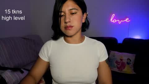Snapshot of peach_paradisee chatting on 01-22-25, 09:54 S online show from 01-22-25, 09:54