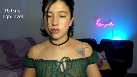 Snapshot of peach_paradisee chatting on 03-02-25, 02:51 S online show from 03-02-25, 02:51
