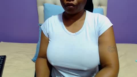 Snapshot of peachassxx chatting on 02-02-25, 05:10 peachy online show from 02-02-25, 05:10