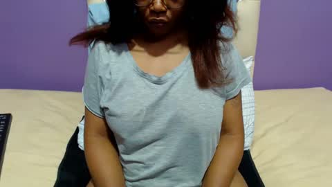 Snapshot of peachassxx chatting on 02-07-25, 08:44 peachy online show from 02-07-25, 08:44