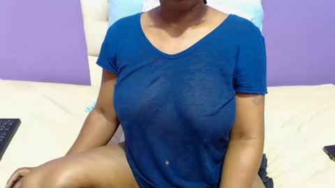 Snapshot of peachassxx chatting on 02-13-25, 11:17 peachy online show from 02-13-25, 11:17