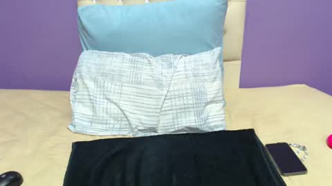 Snapshot of peachassxx chatting on 02-21-25, 03:10 peachy online show from 02-21-25, 03:10