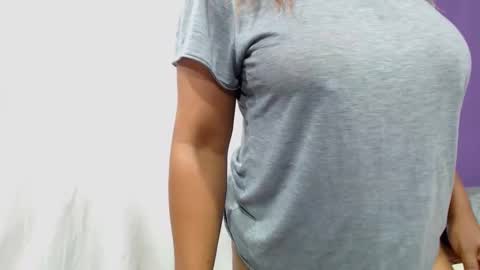 Snapshot of peachassxx chatting on 11-16-25, 05:24 peachy online show from 11-16-25, 05:24