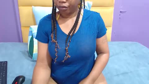 Snapshot of peachassxx chatting on 01-12-26, 05:23 peachy online show from 01-12-26, 05:23