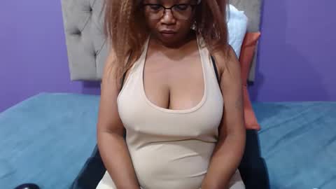 Snapshot of peachassxx chatting on 04-14-26, 06:08 peachy online show from 04-14-26, 06:08