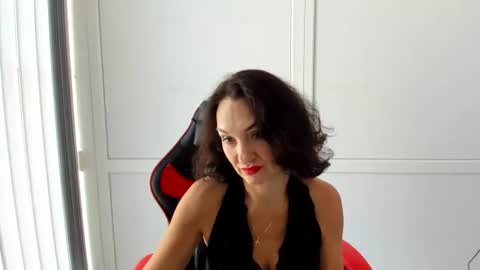 Christina online show from 07-09-26, 05:33