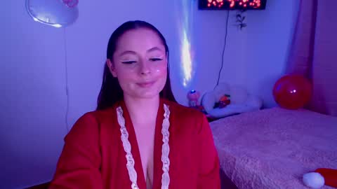 peacherry_ online show from 12-20-24, 02:08