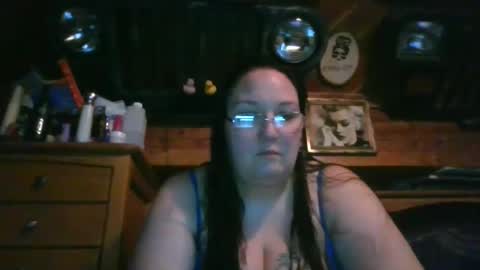 Snapshot of peachtree197 chatting on 02-18-25, 12:15 peachtree197 online show from 02-18-25, 12:15