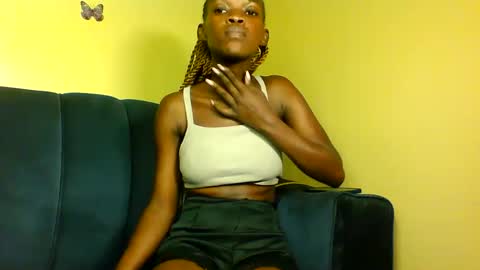 Snapshot of peachy_mummie chatting on 09-21-25, 04:58 peachie online show from 09-21-25, 04:58