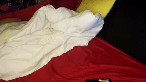 Snapshot of peachycream2017 chatting on 02-19-25, 09:03 Peachycream2017 online show from 02-19-25, 09:03