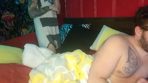 Snapshot of peachycream2017 chatting on 02-23-25, 07:22 Peachycream2017 online show from 02-23-25, 07:22