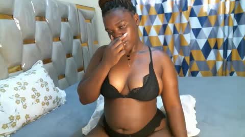 Peachy online show from 10-20-25, 06:25