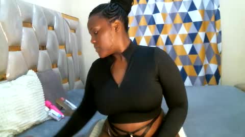 Snapshot of peachygirl255 chatting on 05-20-26, 09:26 Peachy online show from 05-20-26, 09:26