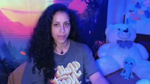 PeachyKeenTV online show from 12-03-24, 05:20