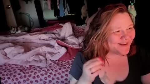 Snapshot of peachynessa chatting on 02-03-26, 01:15 Peachy Nessa online show from 02-03-26, 01:15