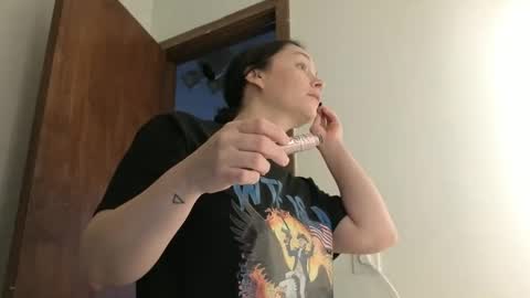 PeachyObsession online show from 12-04-25, 09:56