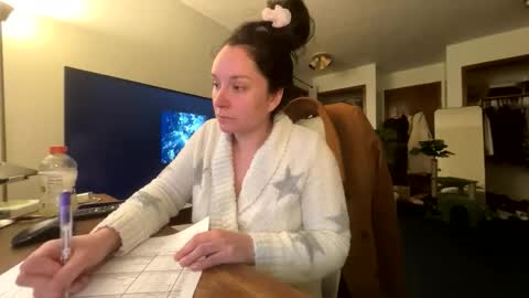 PeachyObsession online show from 02-12-26, 02:06