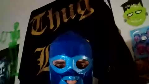 peacockman92951 online show from 04-24-26, 07:22