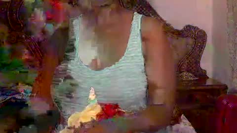 pearassmmm online show from 12-30-24, 08:58