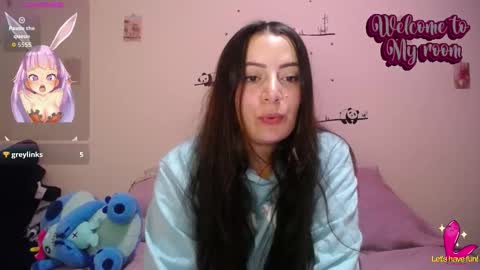 Pearl online show from 10-29-25, 02:25