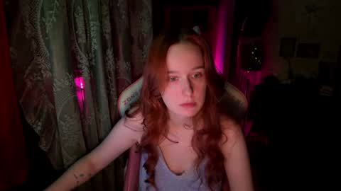 Snapshot of pearlprincess_ chatting on 07-16-26, 01:22 Adelina online show from 07-16-26, 01:22