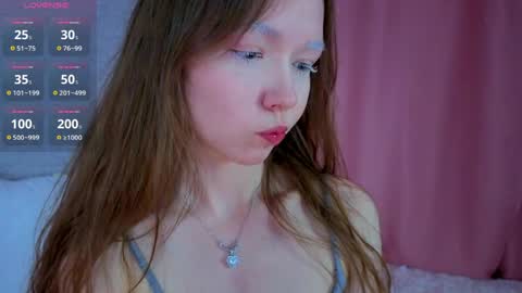 pearly_peach_ online show from 06-01-26, 06:09