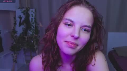 Snapshot of pearlyfichtner chatting on 07-02-26, 03:23 Floria online show from 07-02-26, 03:23
