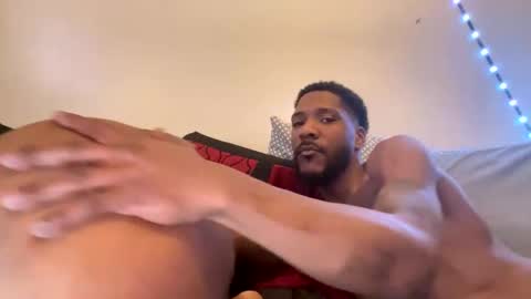 Snapshot of pebblezrocc chatting on 01-22-25, 05:05 Pebblez N Mac Daddy online show from 01-22-25, 05:05