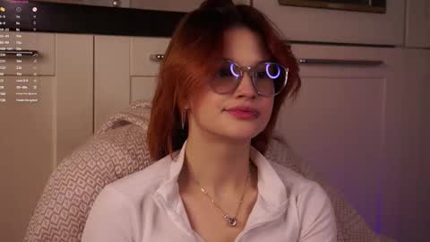 Lily online show from 10-03-25, 01:13