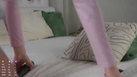 Lily online show from 03-09-26, 01:09