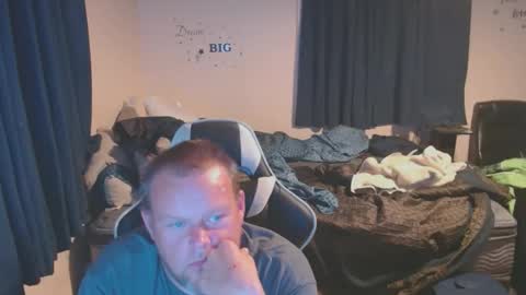 pecker40 online show from 02-17-25, 12:43