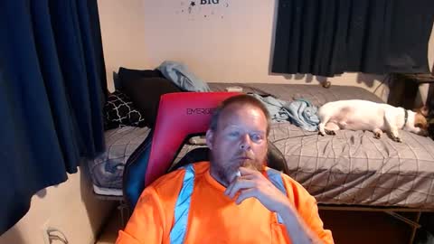 pecker40 online show from 10-01-25, 01:00