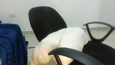 pecsblack888 online show from 05-27-26, 01:57