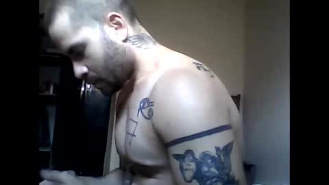 pedrobrasil1995 online show from 10-11-25, 05:22