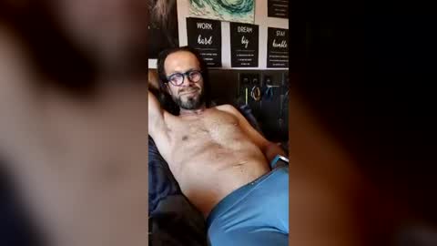 Snapshot of pedrocoelhopio chatting on 06-27-26, 03:39 pedrocoelhopio online show from 06-27-26, 03:39