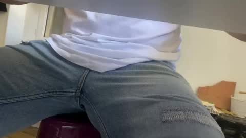 Snapshot of pedroserrano2000 chatting on 06-17-26, 01:01 PedrOO OO online show from 06-17-26, 01:01