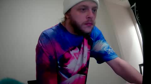 Snapshot of peeepit chatting on 02-03-26, 01:04 peeepit online show from 02-03-26, 01:04