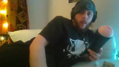 Snapshot of peeepit chatting on 02-28-26, 02:18 peeepit online show from 02-28-26, 02:18