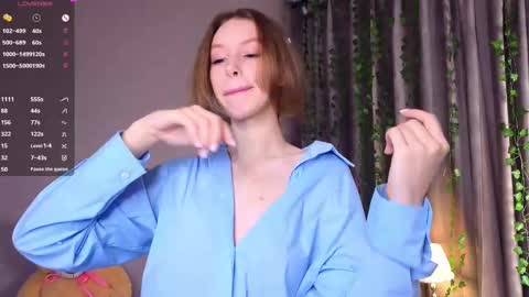 Snapshot of peek_in_my_window chatting on 02-15-25, 01:16 tony online show from 02-15-25, 01:16