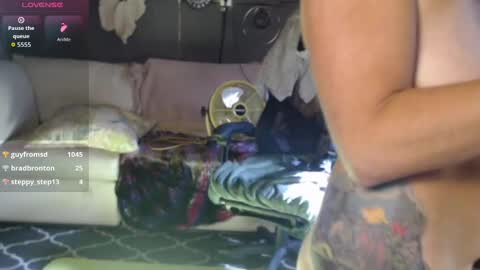 NEXT CHILL SESH  1130 930pm -ish PEEK online show from 10-01-25, 02:12