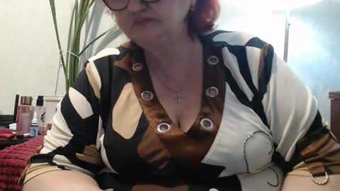 PeggySoft online show from 05-04-26, 05:42